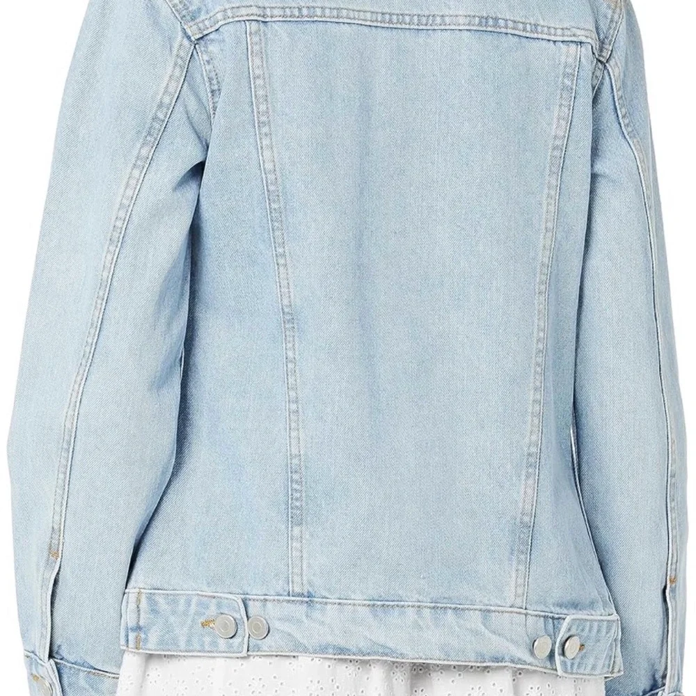 Denim Jacket - Women's Classic Jean Jacket size L - Picture 4 of 8